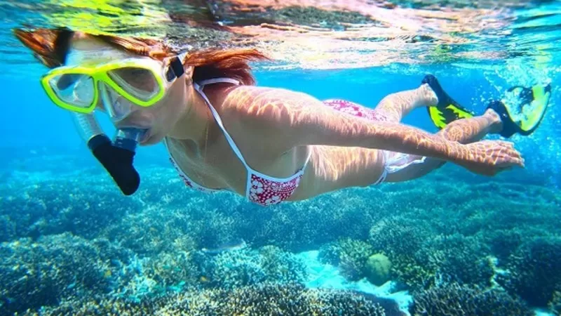 redang snorkelling long beach